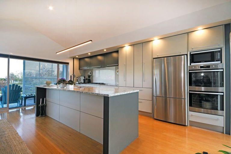 Photo of property in 11 Pukeko Way, Kinloch, Taupo, 3377