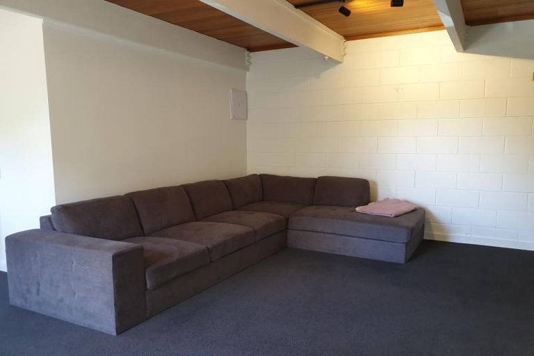 Photo of property in 6 Stowe Hill, Thorndon, Wellington, 6011