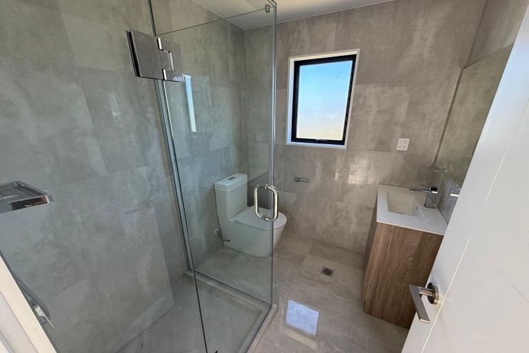 Photo of property in 3/10 Howe Street, Howick, Auckland, 2014