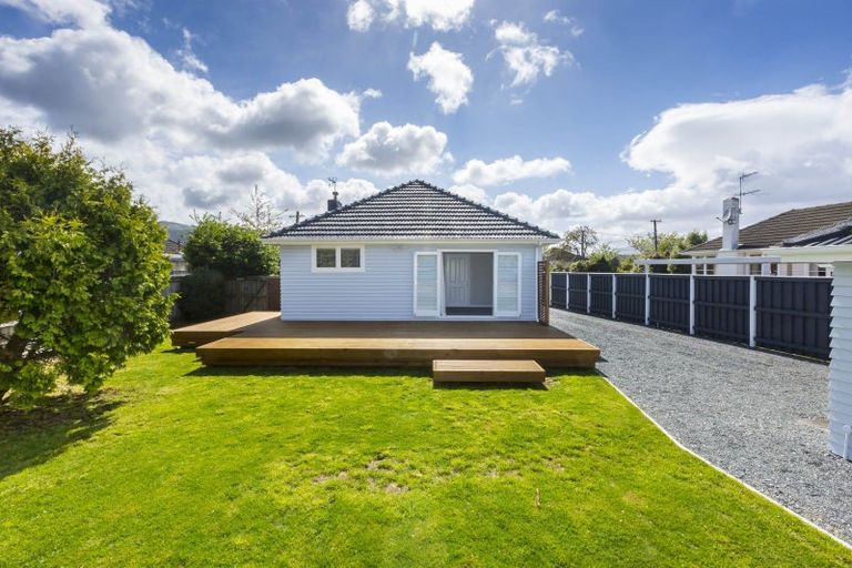 Photo of property in 16 Thackeray Street, Trentham, Upper Hutt, 5018