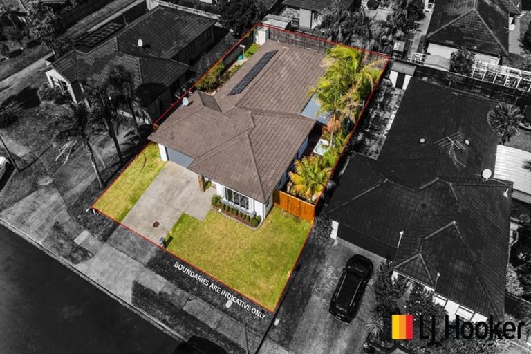 Photo of property in 27 Girvan Terrace, Wattle Downs, Auckland, 2103