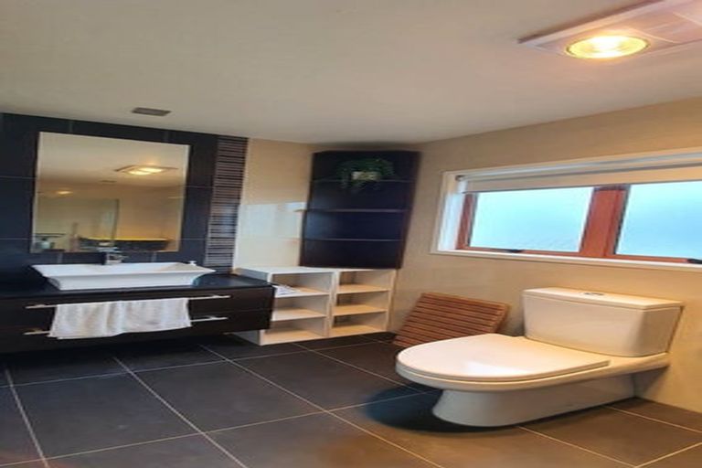 Photo of property in 191 Fisher Parade, Farm Cove, Auckland, 2012