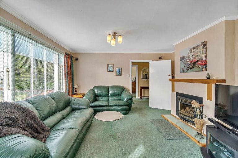 Photo of property in 9 Browns Road, Dunsandel, 7682