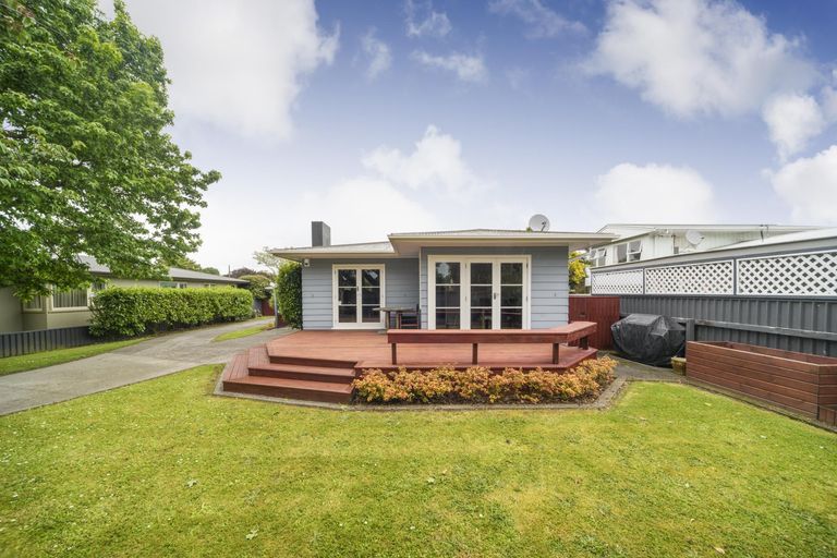 Photo of property in 4 Park Road, West End, Palmerston North, 4412