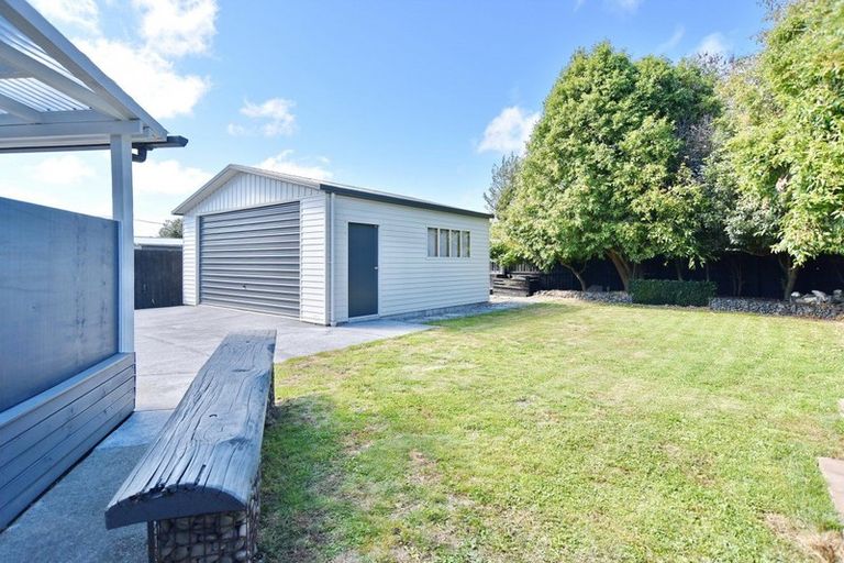 Photo of property in 5 Halligan Place, Belfast, Christchurch, 8051