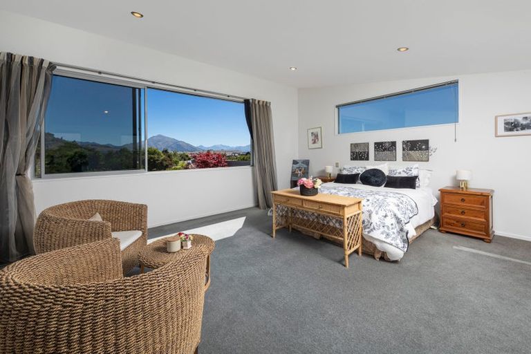 Photo of property in 11 Ewing Place, Albert Town, Wanaka, 9305