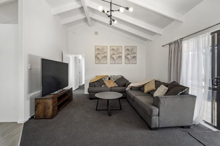 Photo of property in 105 Acacia Bay Road, Nukuhau, Taupo, 3330