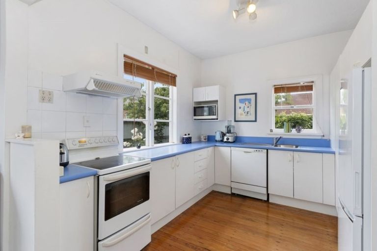 Photo of property in 155 Seaview Road, New Brighton, Christchurch, 8061