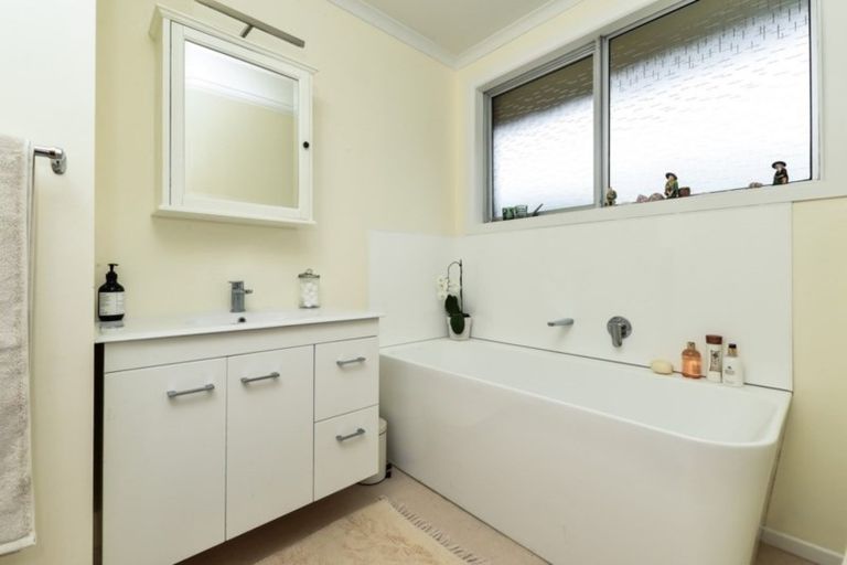 Photo of property in 50 Hillcrest Road, Hillcrest, Hamilton, 3216