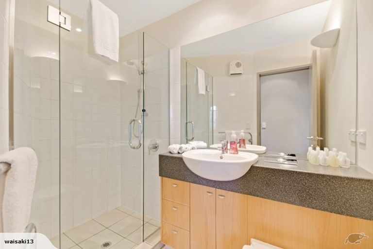 Photo of property in 21/7 Earnslaw Terrace, Queenstown, 9300