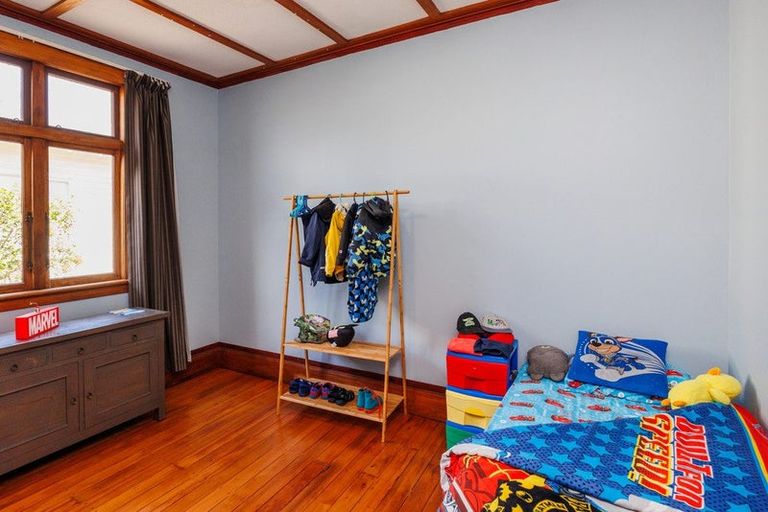 Photo of property in 25 Argyle Avenue, Takaro, Palmerston North, 4410