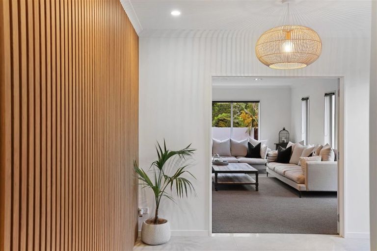 Photo of property in 43 Oakgrove Drive, Rangiora, 7400