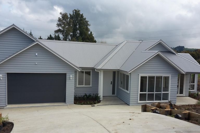 Photo of property in 6 Mcintosh Drive, Pokeno, 2471