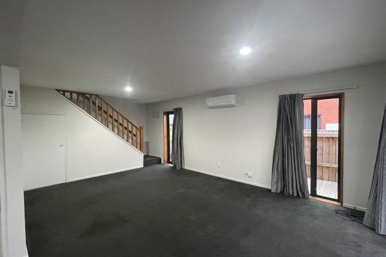 Photo of property in 158c Edgeware Road, Edgeware, Christchurch, 8013