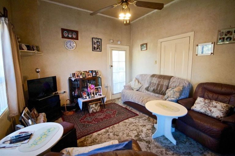 Photo of property in 36 Leslie Street, Waiau, 7332