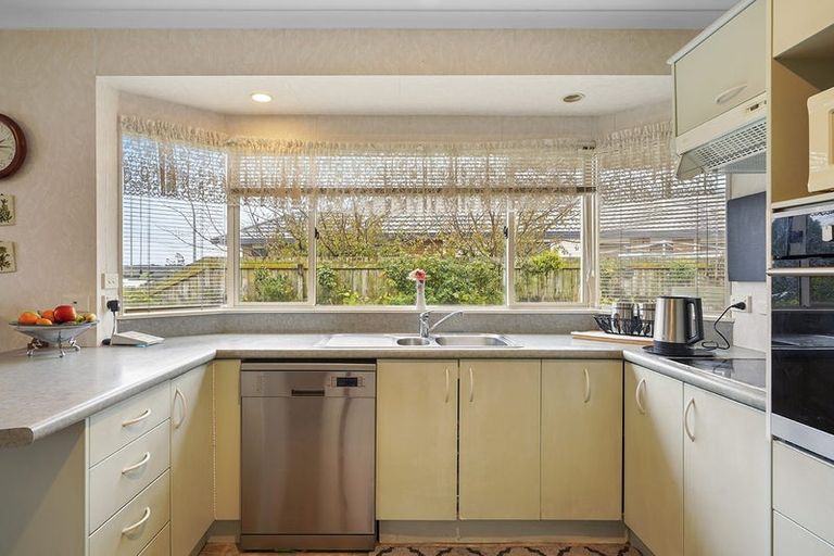 Photo of property in 14 Brymer Road, Grandview Heights, Hamilton, 3200