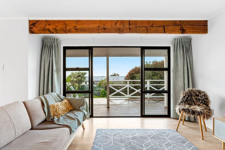 Photo of property in 22 Kawau View Road, Snells Beach, 0920