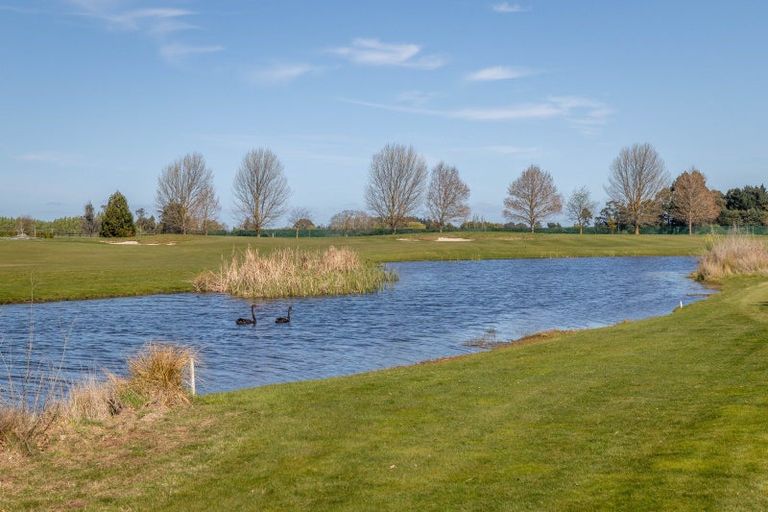 Photo of property in 3 Mara-kai Place, Pegasus, 7612