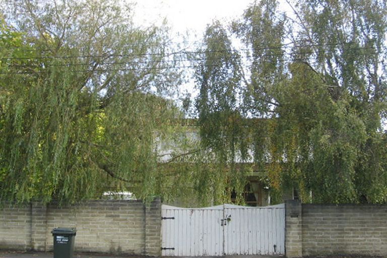 Photo of property in 14 Gloucester Street, Silverstream, Upper Hutt, 5019