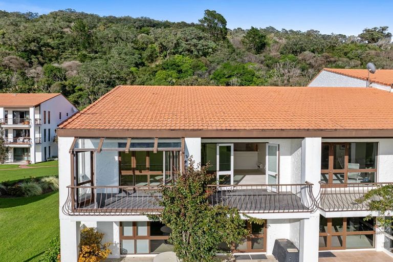 Photo of property in 15/34 Waiwera Place, Waiwera, Orewa, 0994