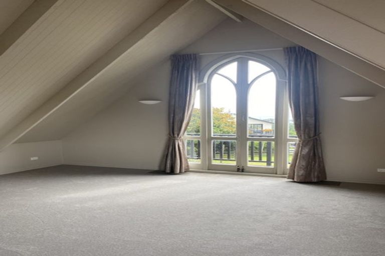 Photo of property in 144 Wade River Road, Wade Heads, Whangaparaoa, 0932
