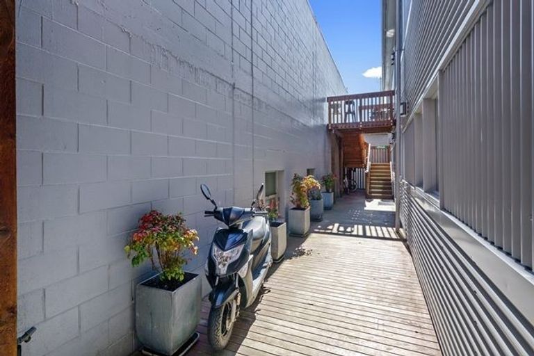Photo of property in 24 Webb Street, Te Aro, Wellington, 6011