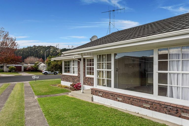 Photo of property in 2a Wybo Veldman Place, Whakatane, 3120