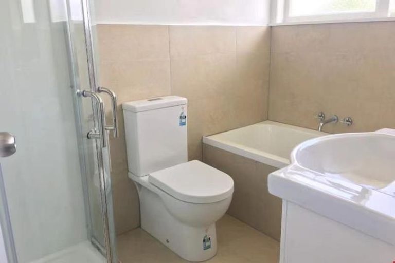 Photo of property in 51 Patons Road, Howick, Auckland, 2014