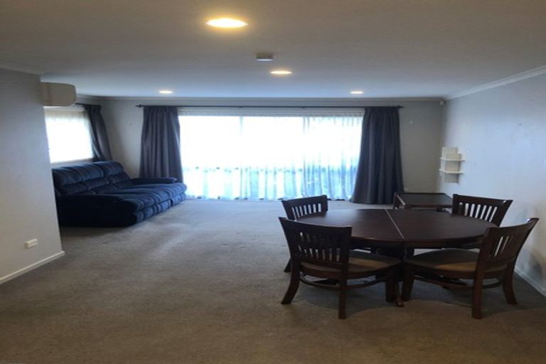 Photo of property in 2/15 Albert Street, Hamilton East, Hamilton, 3216