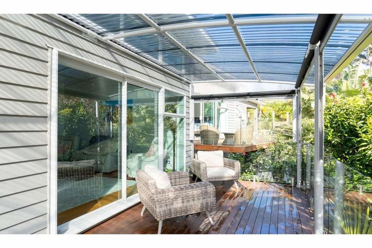 Photo of property in 13 Alderton Drive, Kerikeri, 0230