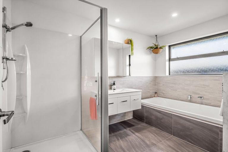 Photo of property in 28 Pentire Parade, Lincoln, 7608