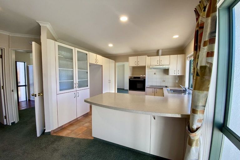 Photo of property in 9 Flemington Place, Taradale, Napier, 4112