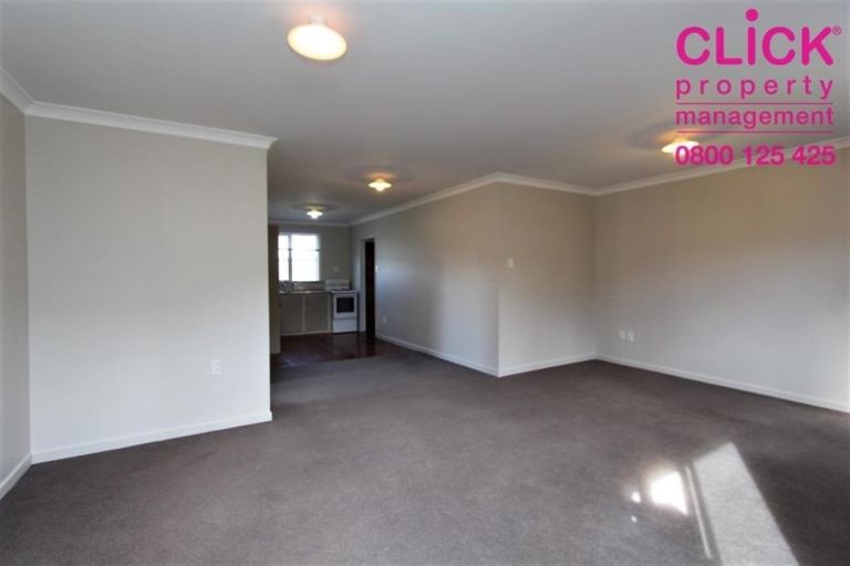 Photo of property in 1 Waldron Crescent, Green Island, Dunedin, 9018
