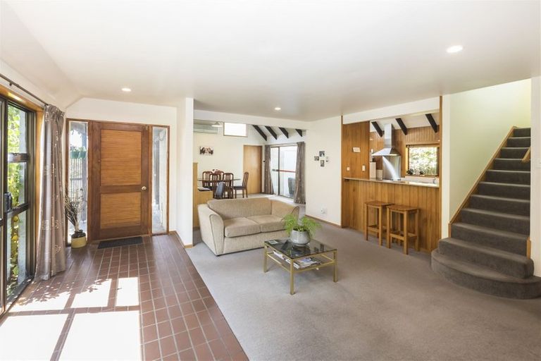 Photo of property in 11 Cicada Place, Hei Hei, Christchurch, 8042