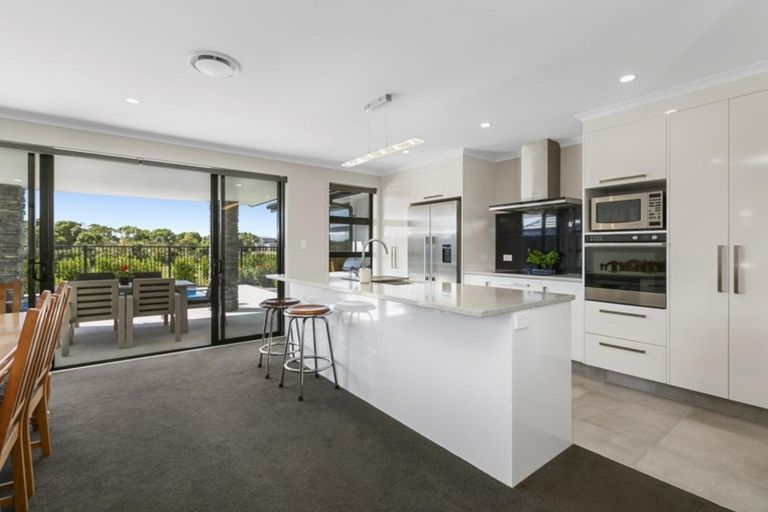 Photo of property in 52 Drabble Crescent, Papamoa Beach, Papamoa, 3118