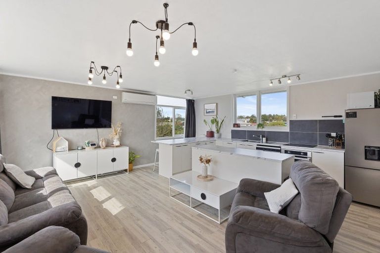 Photo of property in 12 Tee Street, Putaruru, 3411