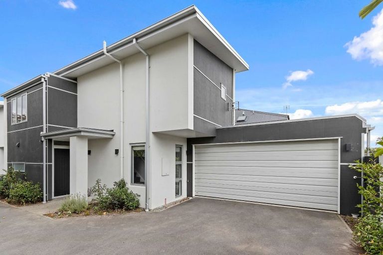 Photo of property in 142a Bishop Street, St Albans, Christchurch, 8014