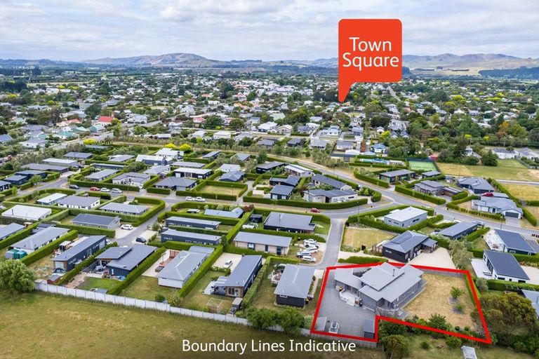 Photo of property in 3 Tuscan Lane, Martinborough, 5711