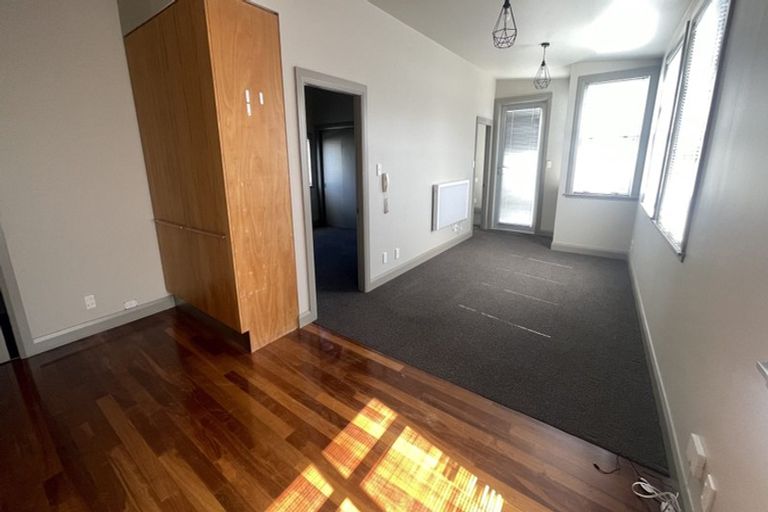 Photo of property in 98 Riddiford Street, Newtown, Wellington, 6021