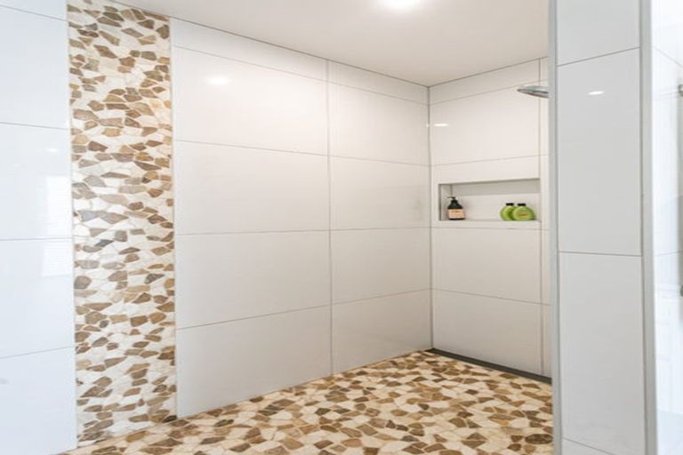 Photo of property in 7 Capstan Crescent, Whitianga, 3510