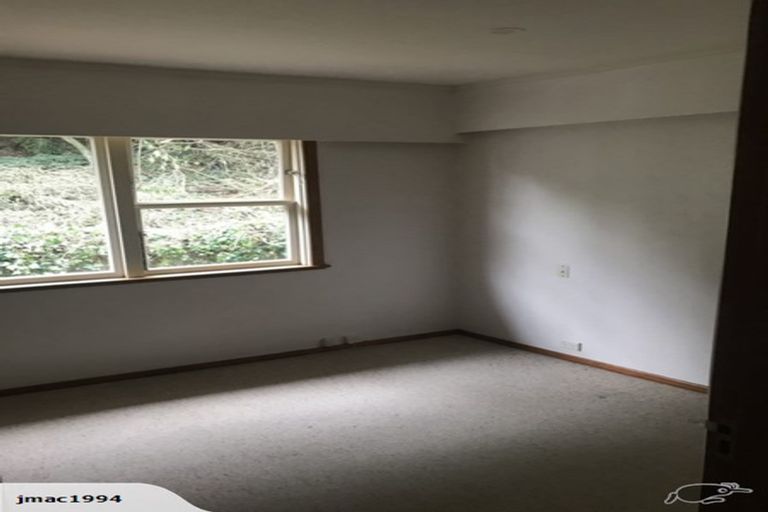 Photo of property in 19 Kimball Place, Johnsonville, Wellington, 6037