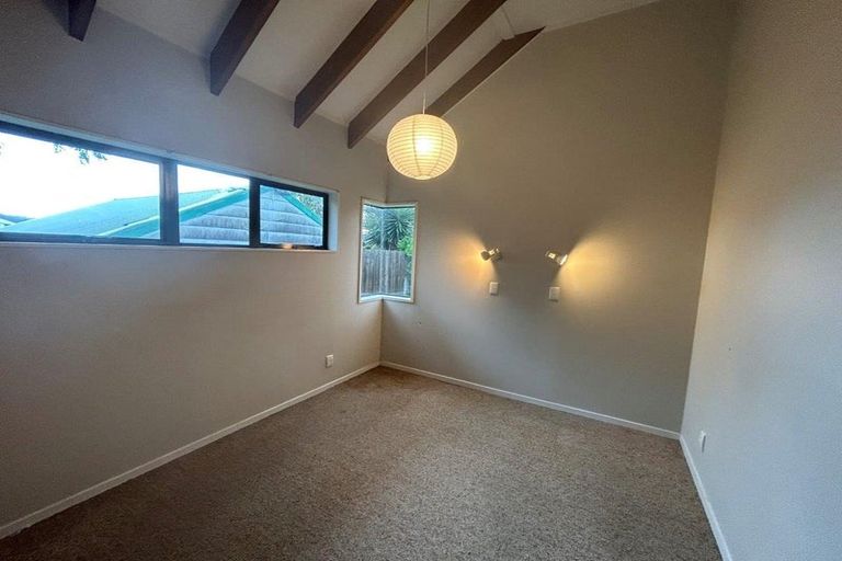 Photo of property in 698b Papamoa Beach Road, Papamoa Beach, Papamoa, 3118