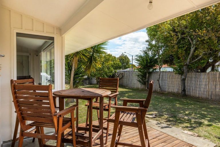 Photo of property in 4 Nash Street, Marewa, Napier, 4110
