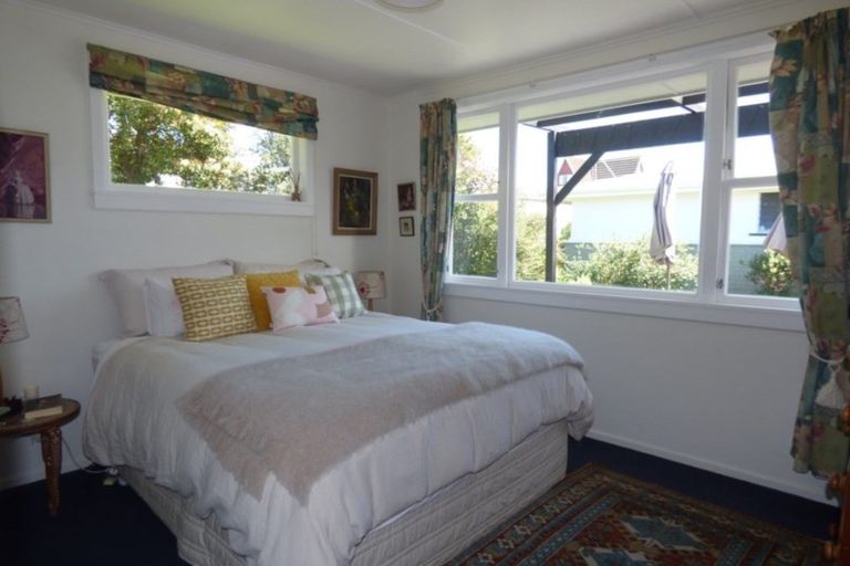 Photo of property in 9 Oxford Street, Holmes Hill, Oamaru, 9401