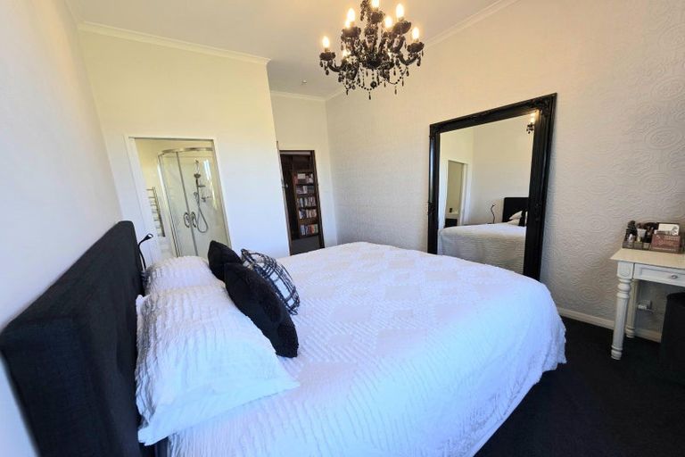 Photo of property in 10 Test Street, South Hill, Oamaru, 9400