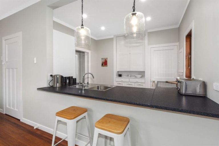 Photo of property in 13 Rauparaha Street, Waikanae Beach, Waikanae, 5036