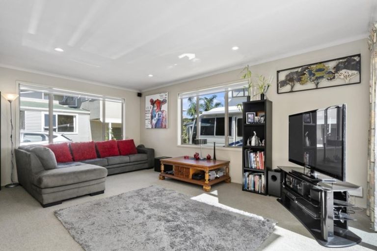Photo of property in 46e Percy Road, Papamoa Beach, Papamoa, 3118