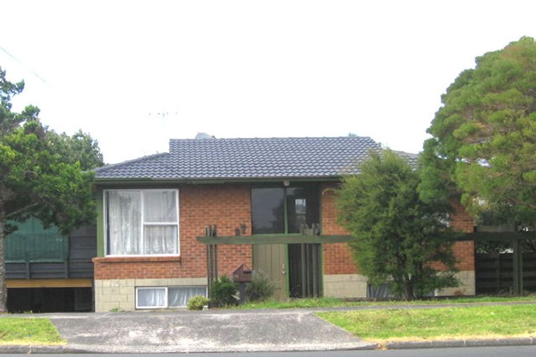 Photo of property in 27 Coronation Road, Hillcrest, Auckland, 0627