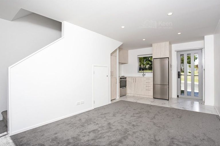 Photo of property in 5/42 Kaikoura Street, Henderson, Auckland, 0612