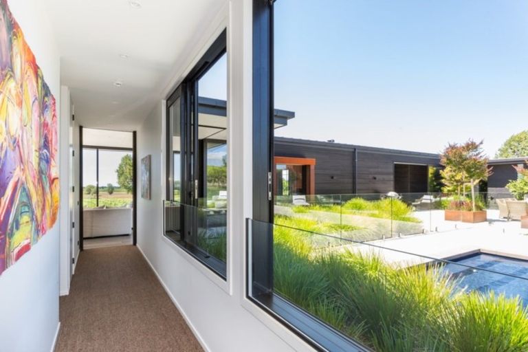 Photo of property in 25 Side Road, Haumoana, 4180